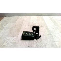 Attache ceinture arriere...