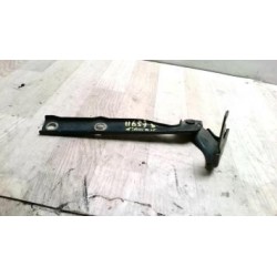 Charniere de capot...