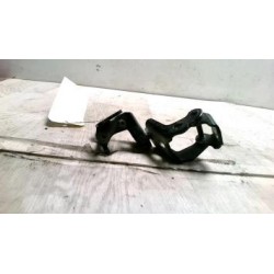 Charniere de porte avant...