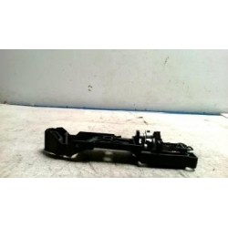 Support poignee porte avant...