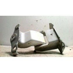 Charniere de porte arriere...