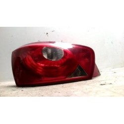 Feu arriere principal...