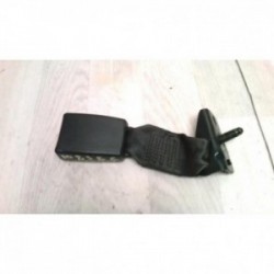 Attache ceinture arriere...