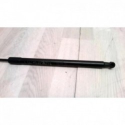 Verin de coffre NISSAN...