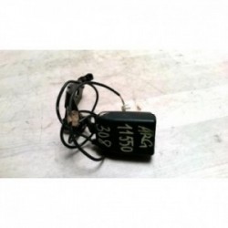 Attache ceinture arriere...