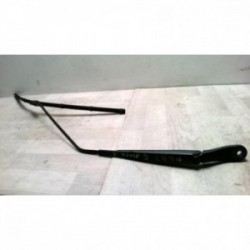 Bras essuie glace avant...