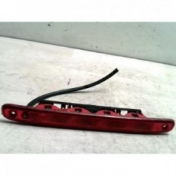 Feu arriere stop central...