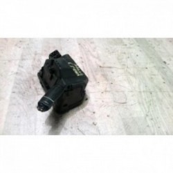 Porte fusible TOYOTA YARIS...