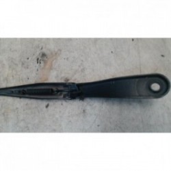 Bras essuie glace avant...