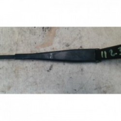 Bras essuie glace avant...