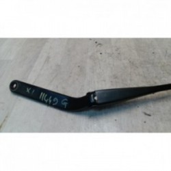 Bras essuie glace avant...