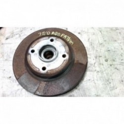 Moyeu arriere droit PEUGEOT...