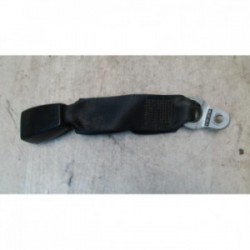 Attache ceinture arriere...