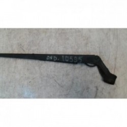 Bras essuie glace avant...