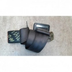 Attache ceinture arriere...