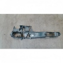 Support poignee porte avant...