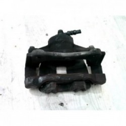 Etrier avant droit...