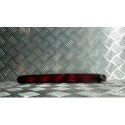 Feu arriere stop central...