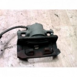 Etrier avant gauche...