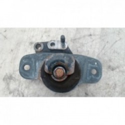 Support moteur droit...