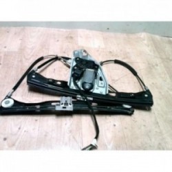 Moteur leve vitre avant...