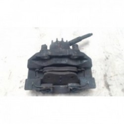 Etrier avant droit...