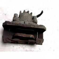 Etrier avant droit...