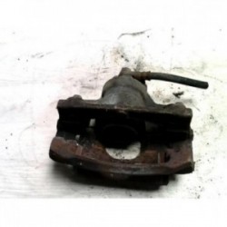 Etrier avant droit...