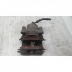 Etrier avant droit...