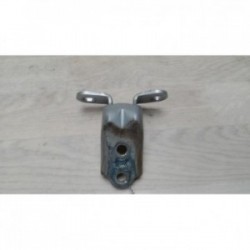 Charniere de porte avant...