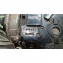 Moteur essuie glace avant...