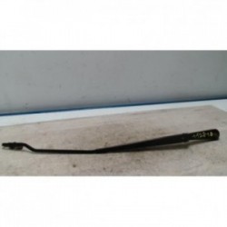 Bras essuie glace avant...