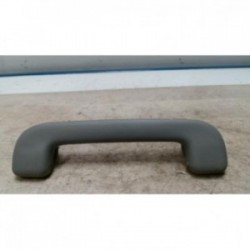 Poignee de maintien arriere...