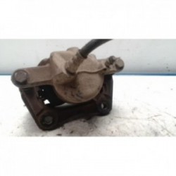 Etrier avant droit...