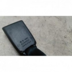 Attache ceinture arriere...