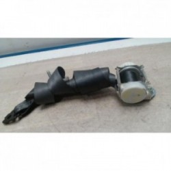 Ceinture arriere gauche...