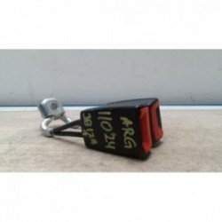 Attache ceinture arriere...
