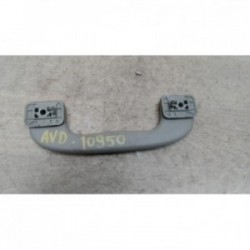 Poignee de maintien avant...