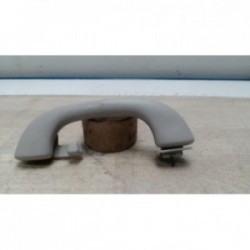 Poignee de maintien arriere...