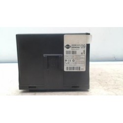 Calculateur NISSAN PRIMERA 4