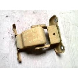 Charniere de porte arriere...