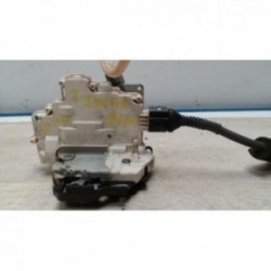 Serrure avant droit AUDI A3...