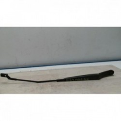 Bras essuie glace avant...