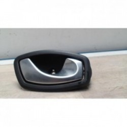 Poignee interieur arriere...