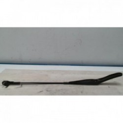 Bras essuie glace avant...