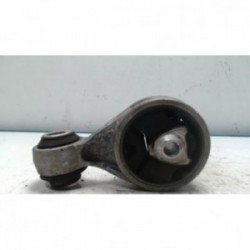 Support moteur droit...