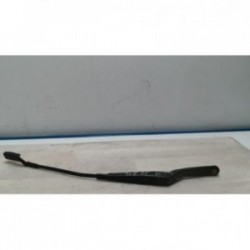 Bras essuie glace avant...