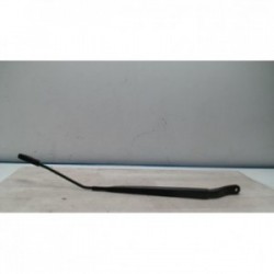 Bras essuie glace avant...