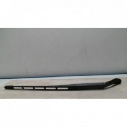 Bras essuie glace avant...