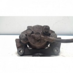 Etrier avant droit...